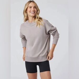 Vuori Sedona Weekender Crew - Medium, Purple Heather